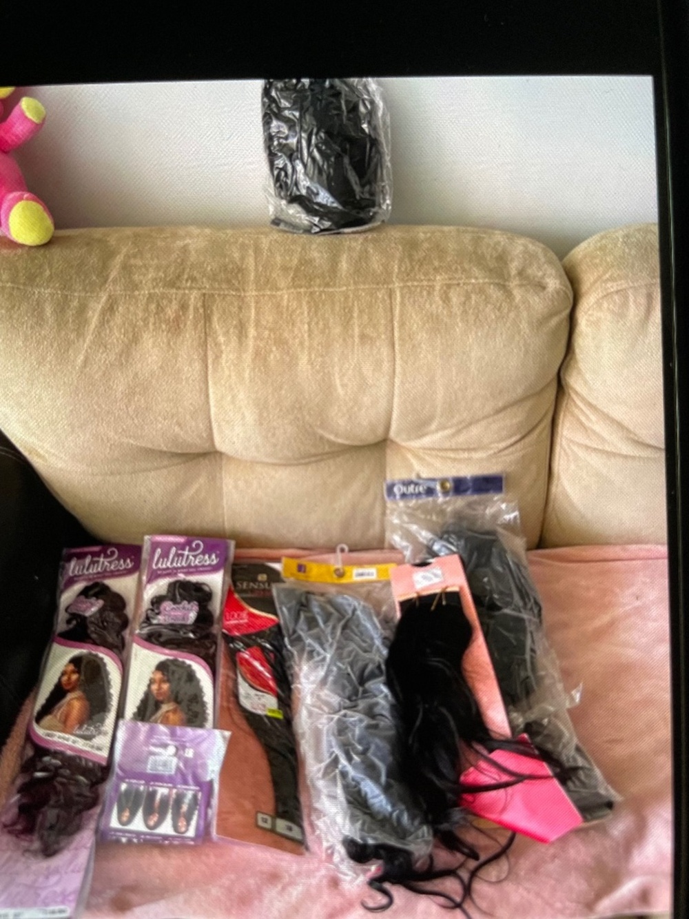 Big lot of hair Extension, wigs. New